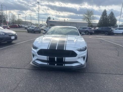 Used 2019 Ford Mustang GT Premium w/ Performance Package - Level 2 RWD image 3