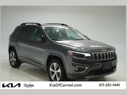 Used 2022 Jeep Cherokee Limited image 1