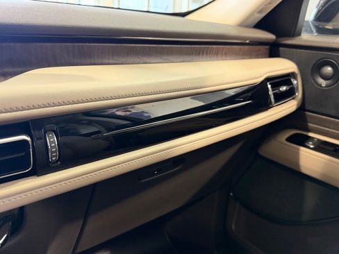 Used 2023 Lincoln Aviator Reserve w/ Equipment Group 201A image 15