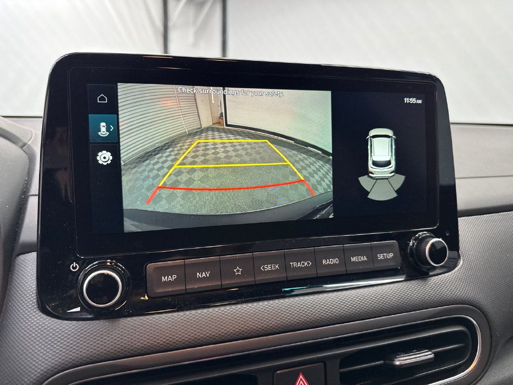 Used 2023 Hyundai Kona Limited FWD image 30