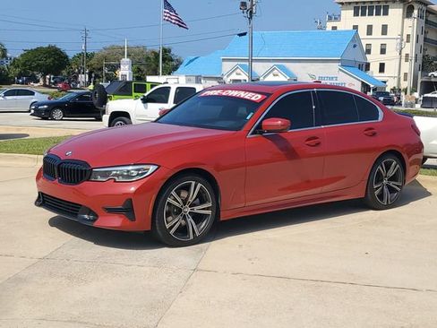 Used 2021 BMW 330i Sedan w/ Premium Package RWD image 1