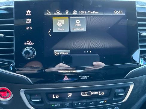 Used 2023 Honda Passport TrailSport image 21
