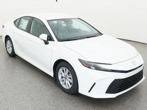 New 2026 Toyota Camry LE FWD image 13