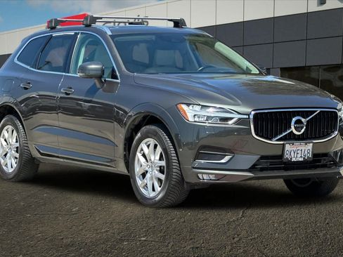Used 2019 Volvo XC60 T5 Momentum w/ Advanced Package FWD image 10