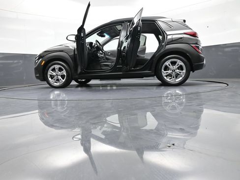 Certified 2022 Hyundai Kona SEL w/ Convenience Package FWD image 49