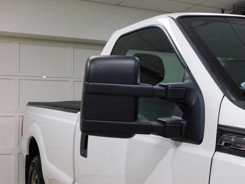 Used 2015 Ford F250 XL RWD image 16