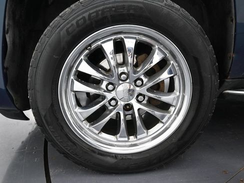 Used 2007 GMC Yukon Denali AWD/4WD image 30