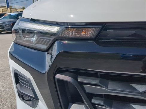 New 2025 Chevrolet Colorado Z71 image 10