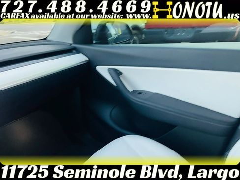 Used 2022 Tesla Model Y Performance AWD/4WD image 27