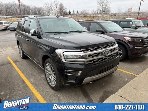 Used 2022 Ford Expedition Max Platinum image 1