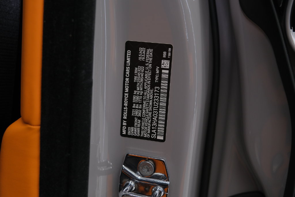 Used 2026 Rolls-Royce Cullinan AWD/4WD image 66
