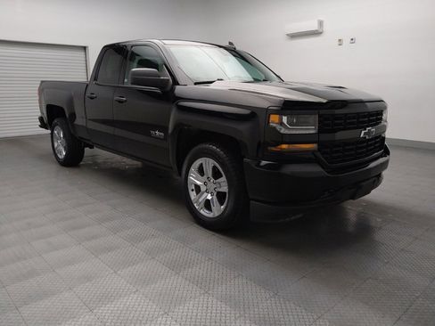 Used 2019 Chevrolet Silverado 1500 Custom w/ Texas Edition image 13