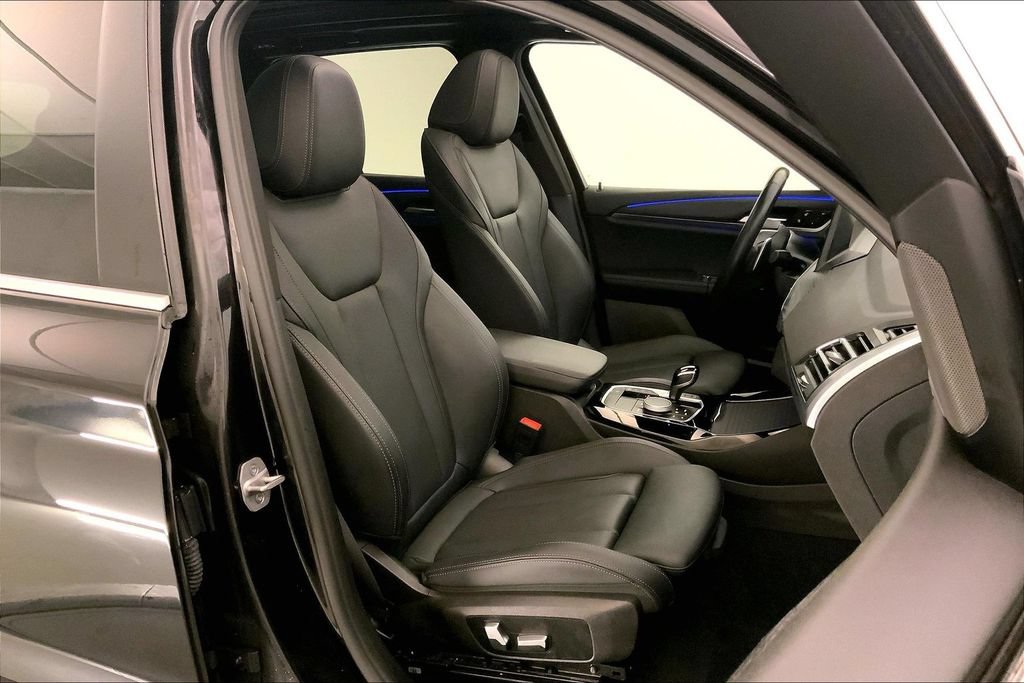 Certified 2023 BMW X3 xDrive30i w/ Premium Package AWD/4WD image 6