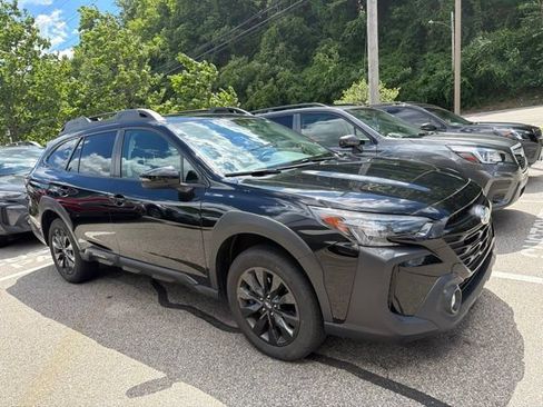 Used 2023 Subaru Outback Onyx Edition AWD/4WD image 5
