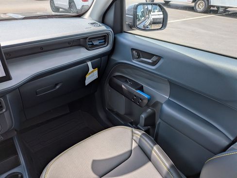 New 2026 Ford Maverick Lobo AWD/4WD image 18