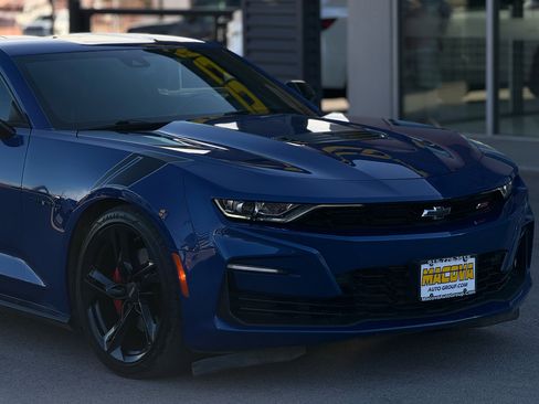 Used 2022 Chevrolet Camaro SS image 8