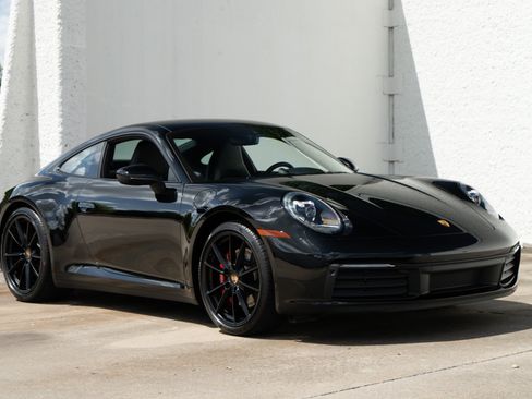 Used 2023 Porsche 911 Carrera S RWD image 7