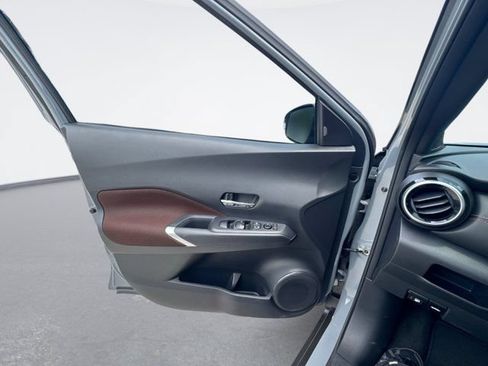 Used 2024 Nissan Kicks SR FWD image 30