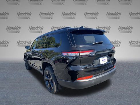 New 2025 Jeep Grand Cherokee L Altitude image 7