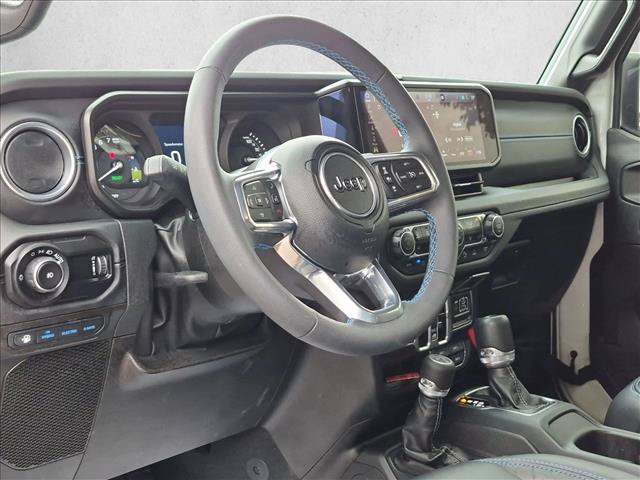 Used 2024 Jeep Wrangler High Altitude AWD/4WD image 10