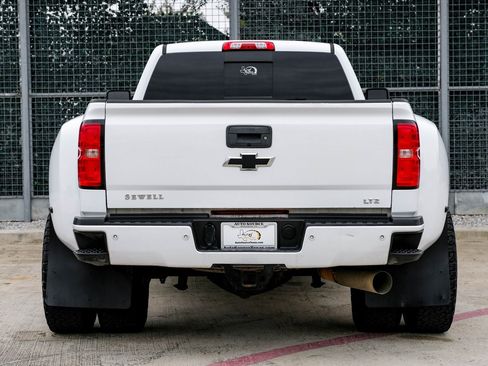 Used 2019 Chevrolet Silverado 3500 LTZ w/ Duramax Plus Package image 8