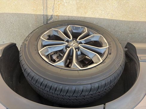 Used 2021 Honda CR-V EX image 11