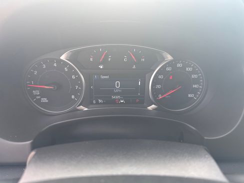 Used 2024 GMC Terrain SLE image 22