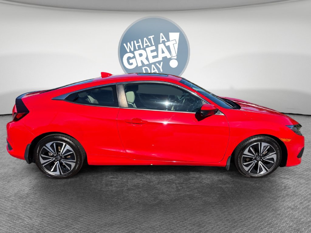 Used 2018 Honda Civic EX-T image 2