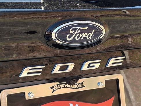 Used 2024 Ford Edge SEL AWD/4WD image 30