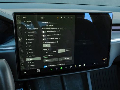 Used 2023 Tesla Model X Plaid image 45