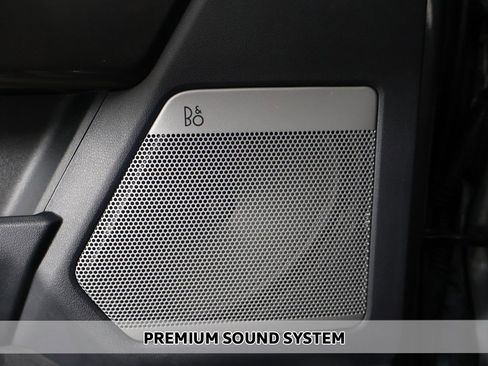 Used 2023 Ford F150 Lariat image 5