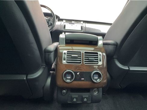 Used 2022 Land Rover Range Rover Westminster Edition image 25