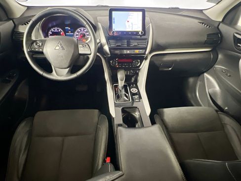 Used 2023 Mitsubishi Eclipse Cross SE image 24