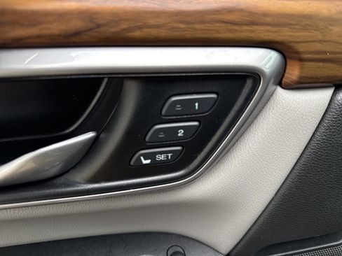 Used 2018 Honda CR-V EX-L image 9