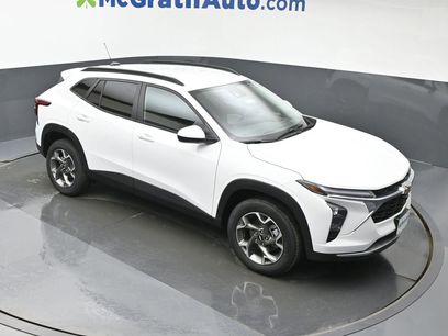 New 2026 Chevrolet Trax LT w/ Driver Confidence Package