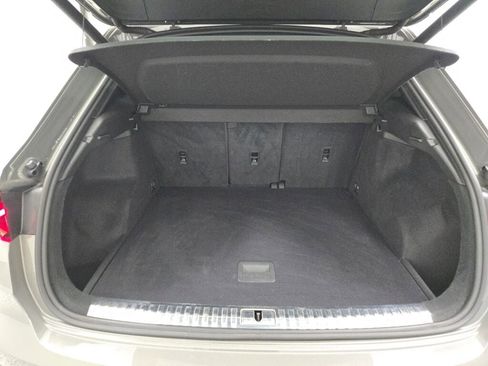 Used 2021 Audi Q3 2.0T Premium Plus w/ Premium Plus Package image 17