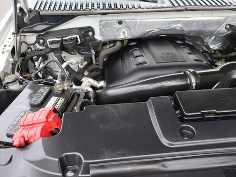 Used 2016 Ford Expedition EL Limited w/ Equipment Group 301A AWD/4WD image 40