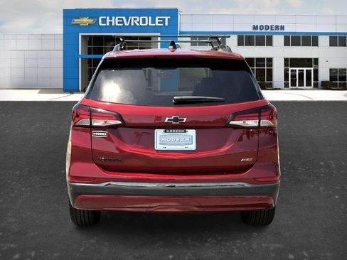 Used 2023 Chevrolet Equinox RS FWD image 4