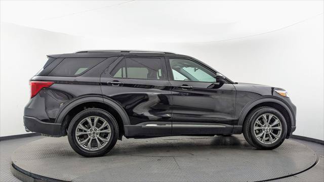 Used 2022 Ford Explorer Limited AWD/4WD image 9