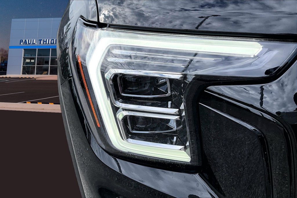 New 2027 GMC Terrain Elevation w/ Elevation Premium Package FWD image 18