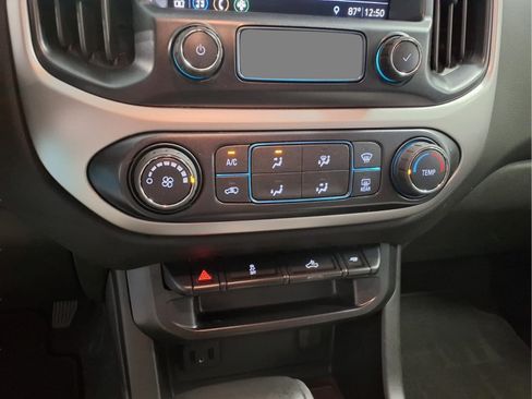 Used 2019 Chevrolet Colorado LT w/ LT Convenience Package AWD/4WD image 16