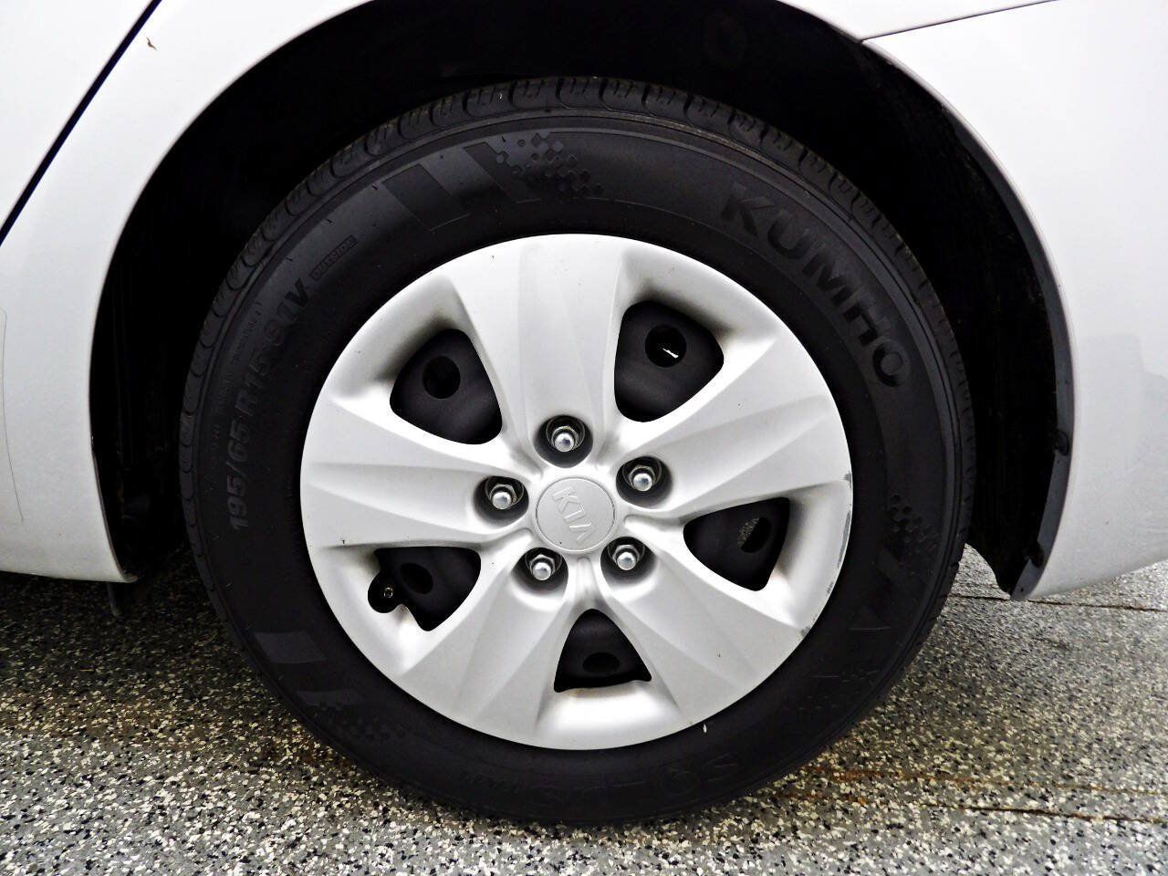 Used 2016 Kia Forte LX w/ LX Popular Package FWD image 19