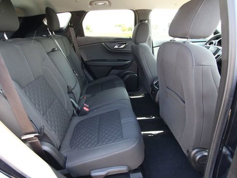 Used 2020 Chevrolet Blazer LT FWD image 9