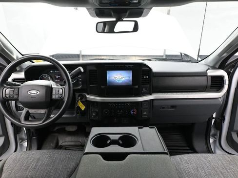 Used 2023 Ford F350 XLT w/ FX4 Off-Road Package image 25