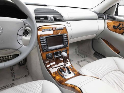 Used 2005 Mercedes-Benz CL 65 AMG image 12