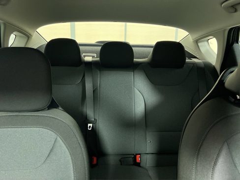 New 2026 Kia K4 FWD image 33