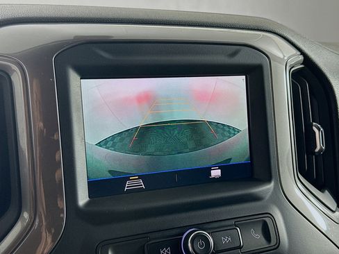 Used 2021 Chevrolet Silverado 1500 Custom image 21