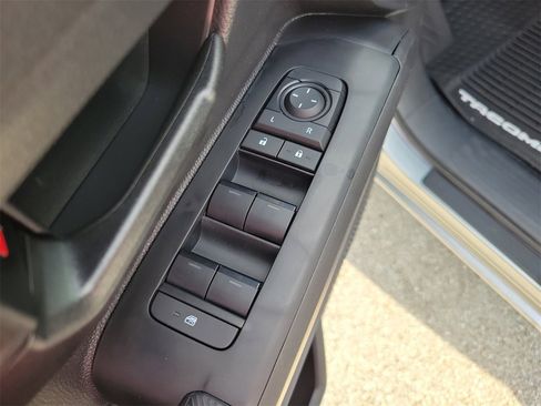 New 2026 Toyota Tacoma SR5 image 13