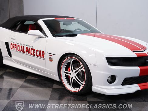 Used 2011 Chevrolet Camaro SS w/ RS Package RWD image 14