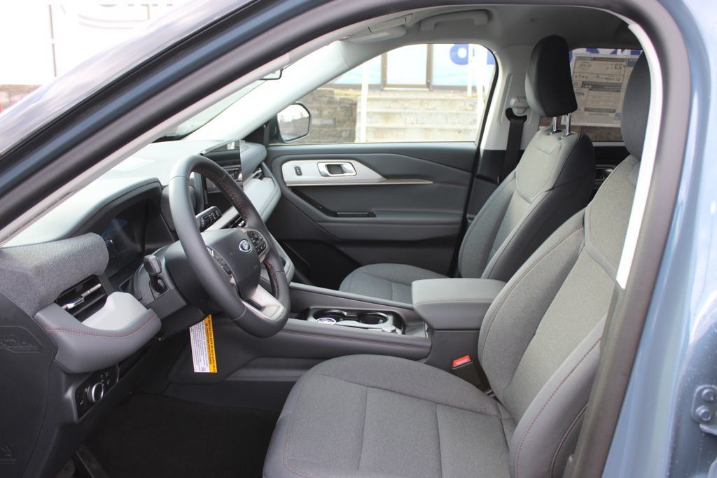 New 2026 Ford Explorer Active AWD/4WD image 22